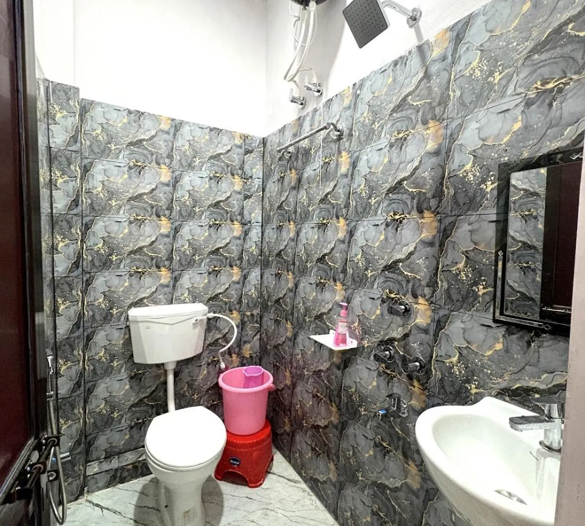 Hkg Home Stay Varanasi Alloggio in famiglia