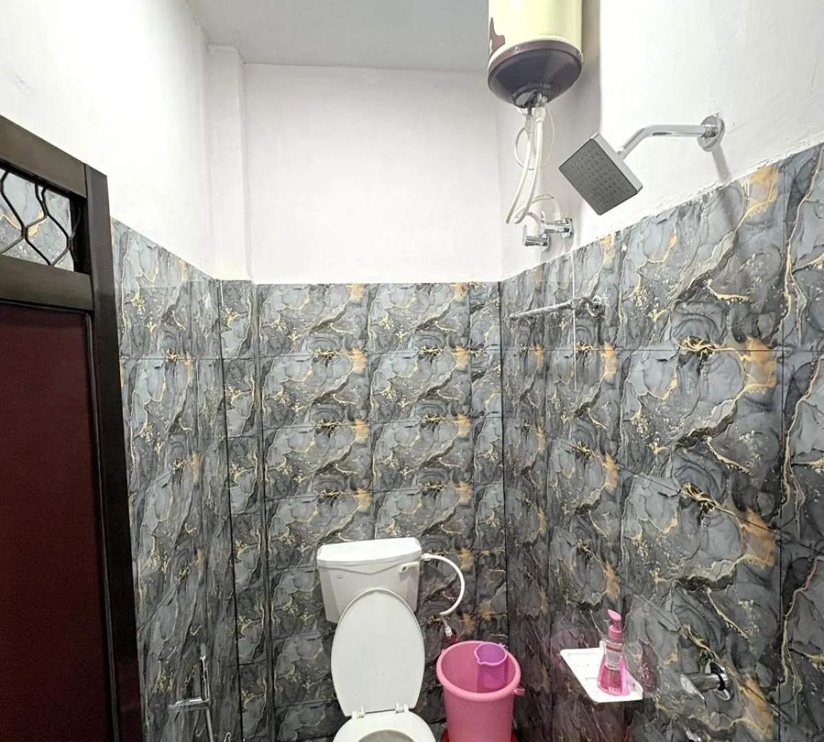 Hkg Home Stay Varanasi 0*,