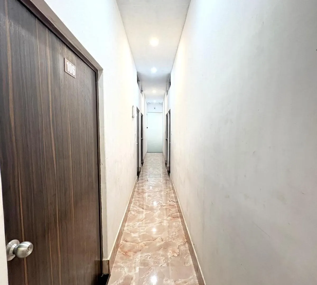 Hkg Home Stay Varanasi Indien